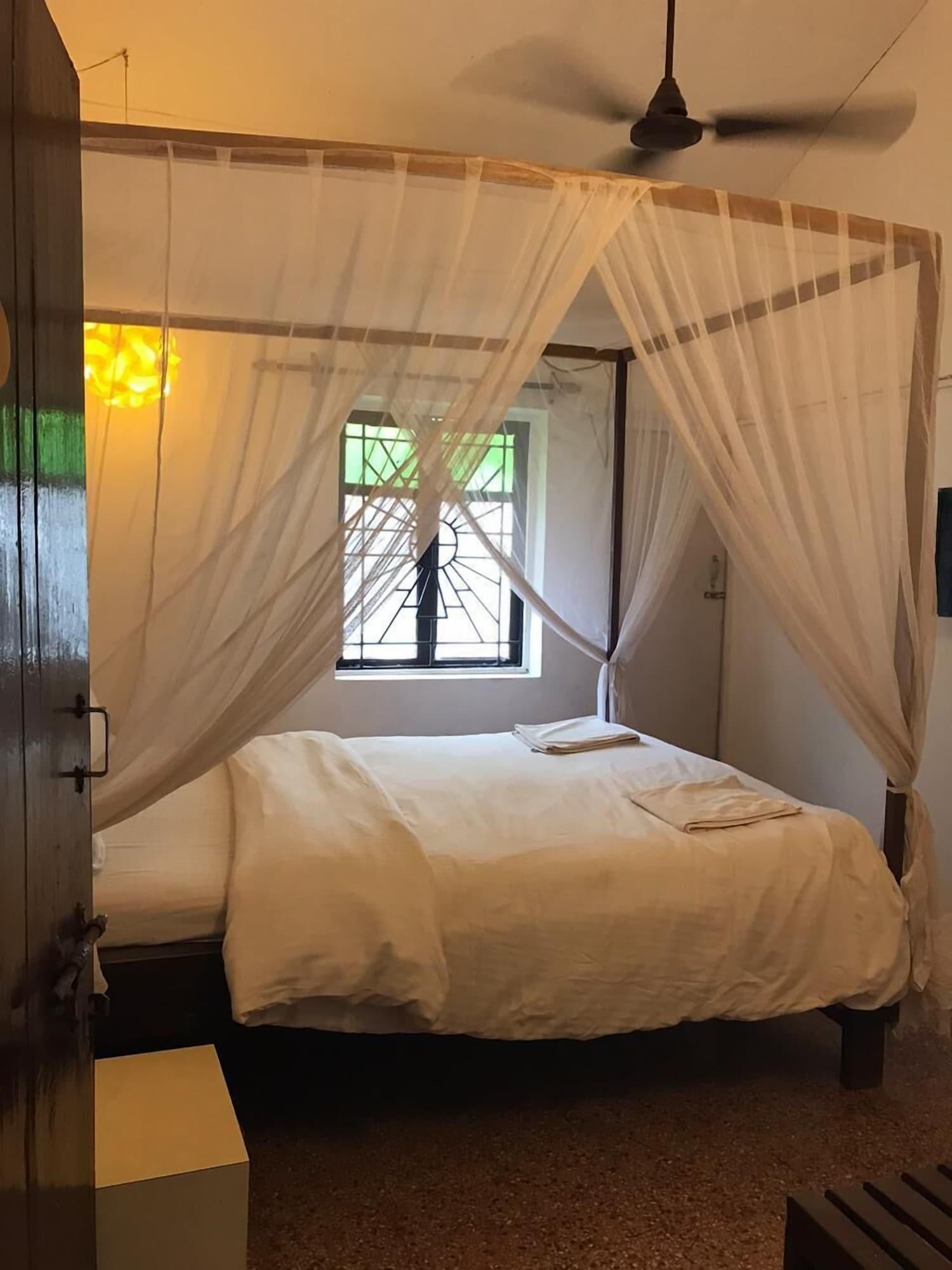 Ocean View Goan Beach House Calangute Bagian luar foto