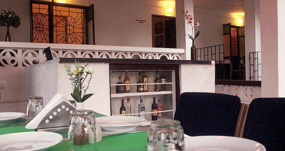 Ocean View Goan Beach House Calangute Bagian luar foto
