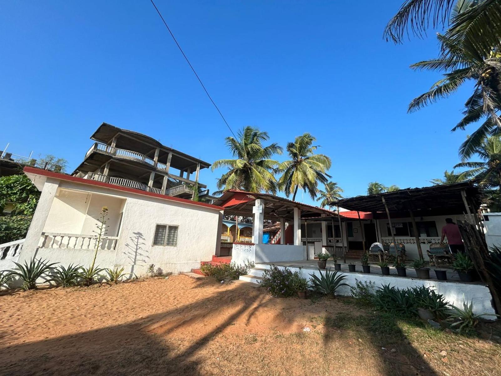 Ocean View Goan Beach House Calangute Bagian luar foto