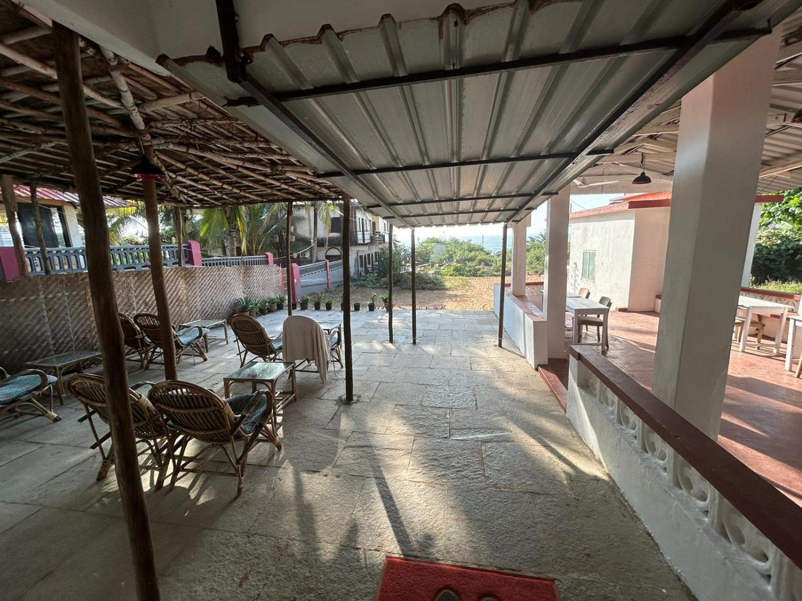 Ocean View Goan Beach House Calangute Bagian luar foto