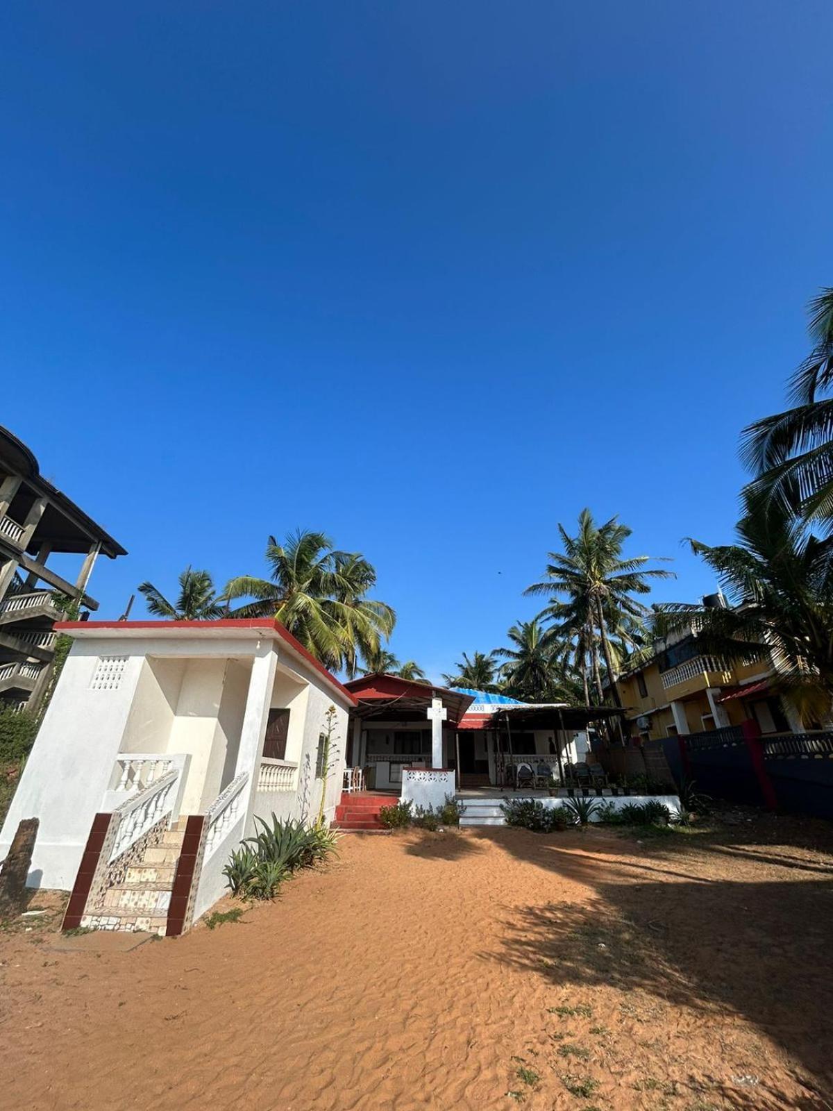 Ocean View Goan Beach House Calangute Bagian luar foto
