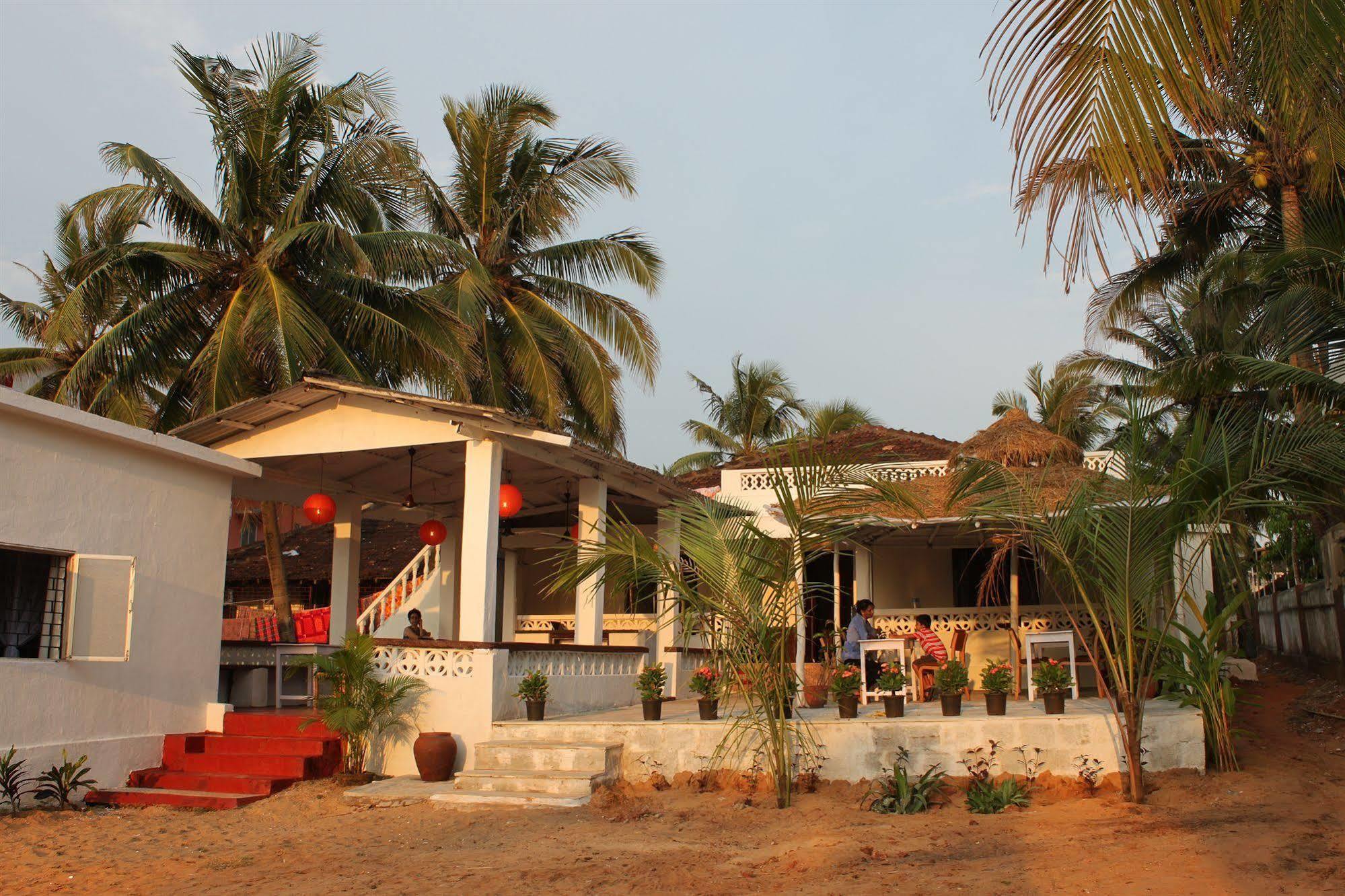 Ocean View Goan Beach House Calangute Bagian luar foto